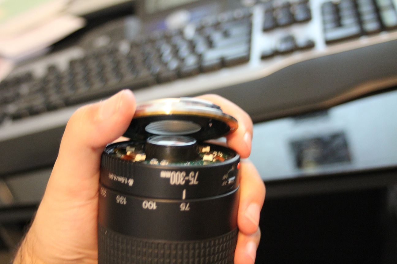 Canon Zoom Lens EF 75-300mm f/4-5.6 III Disassembly/Repair: Stuck Zoom Barrel – Mike's Realm